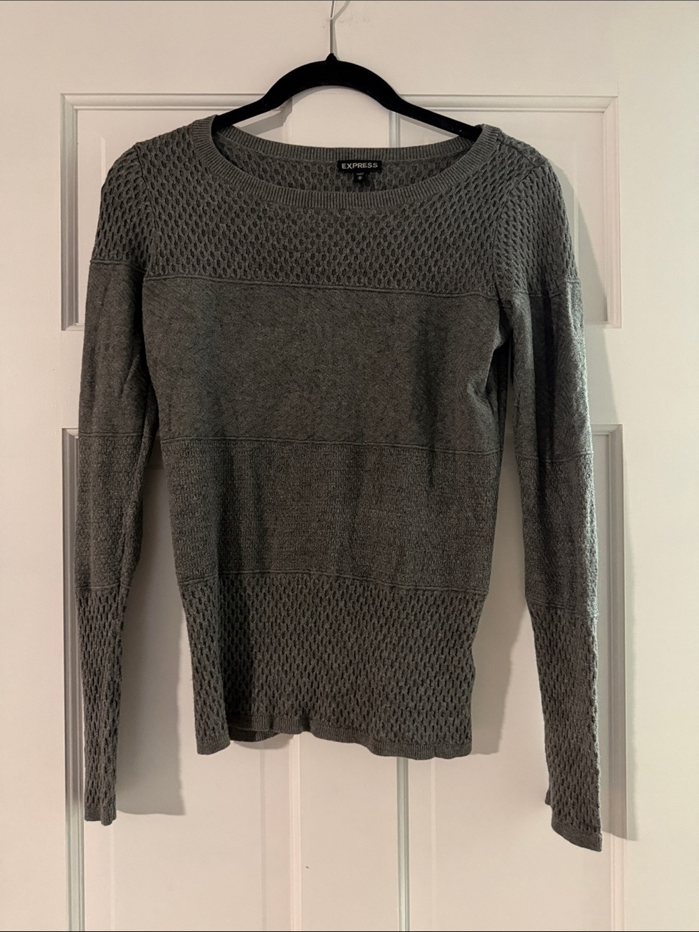 Express Women's Gray Textured Crewneck Sweater